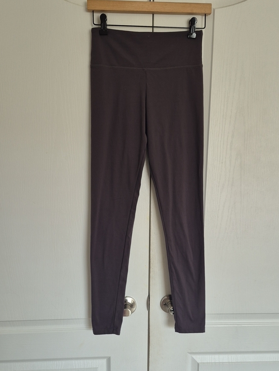 Black Bow Pants - High-Waist Everyday Leggings - Dark Gray
